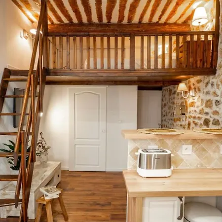 Lovely Air-conditioned - Vieil Appartamento Antibes
